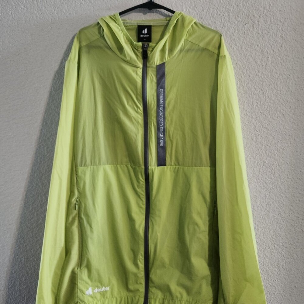 Deuter Lightweight Lime Green Full-zip hooded jacket reflective strip size Large